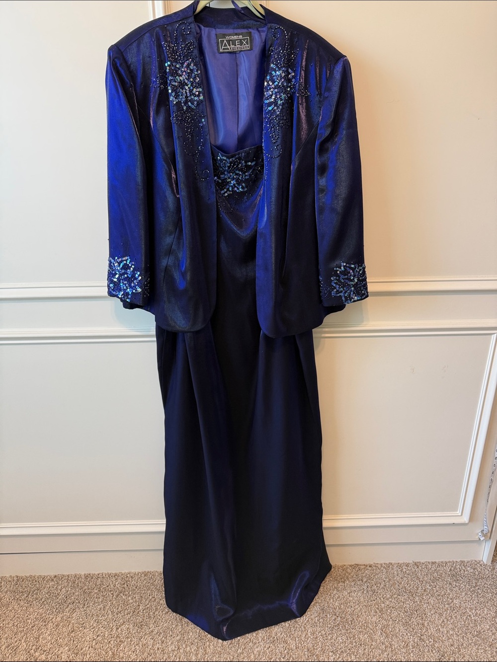 Alex Evenings Iridescent Deep Purple Beaded Long Sleeve Evening Dress w Jacket